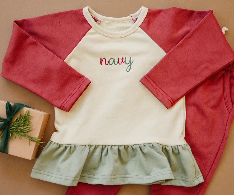 PREORDER - Casual Christmas Colorblock Sweatshirt With Ruffles